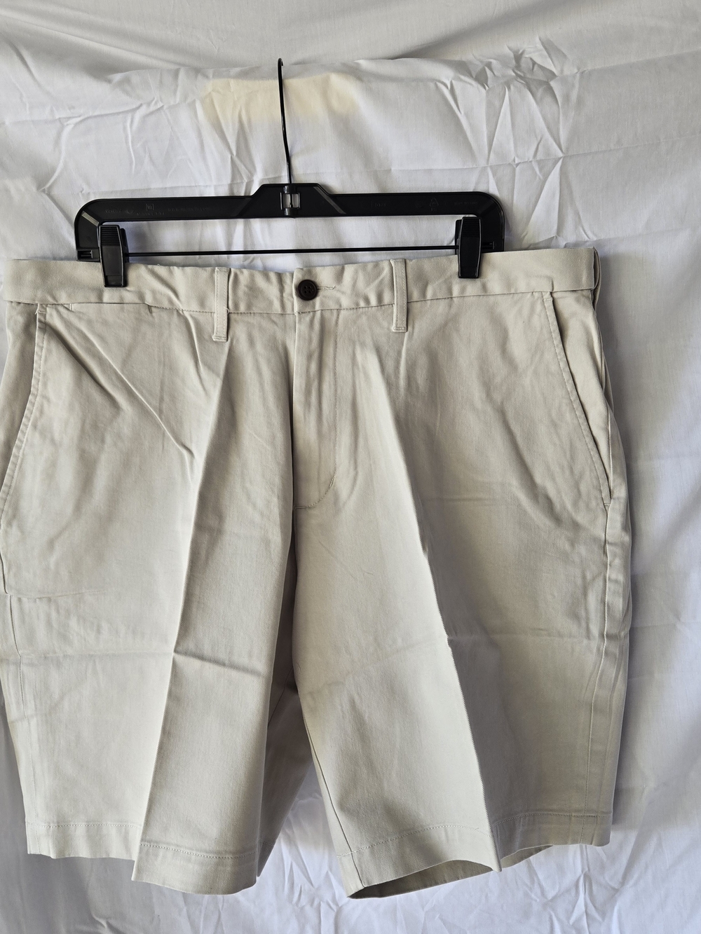 NWT Lands End Chino Khaki Shorts Size 40